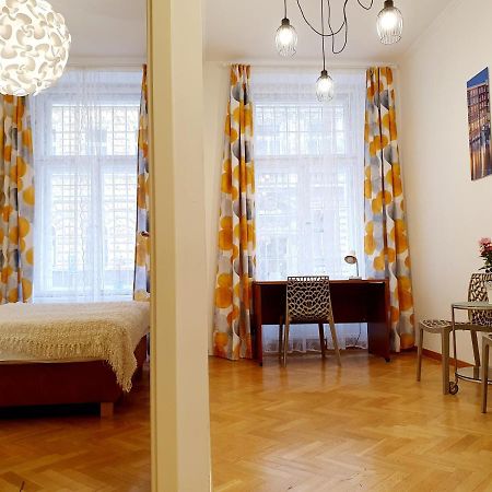 Apartment Prag Exteriör bild