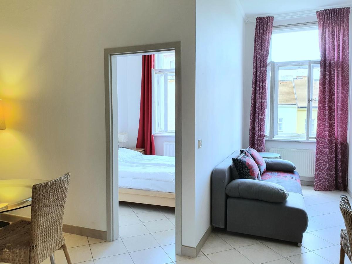 Apartment Prag Exteriör bild