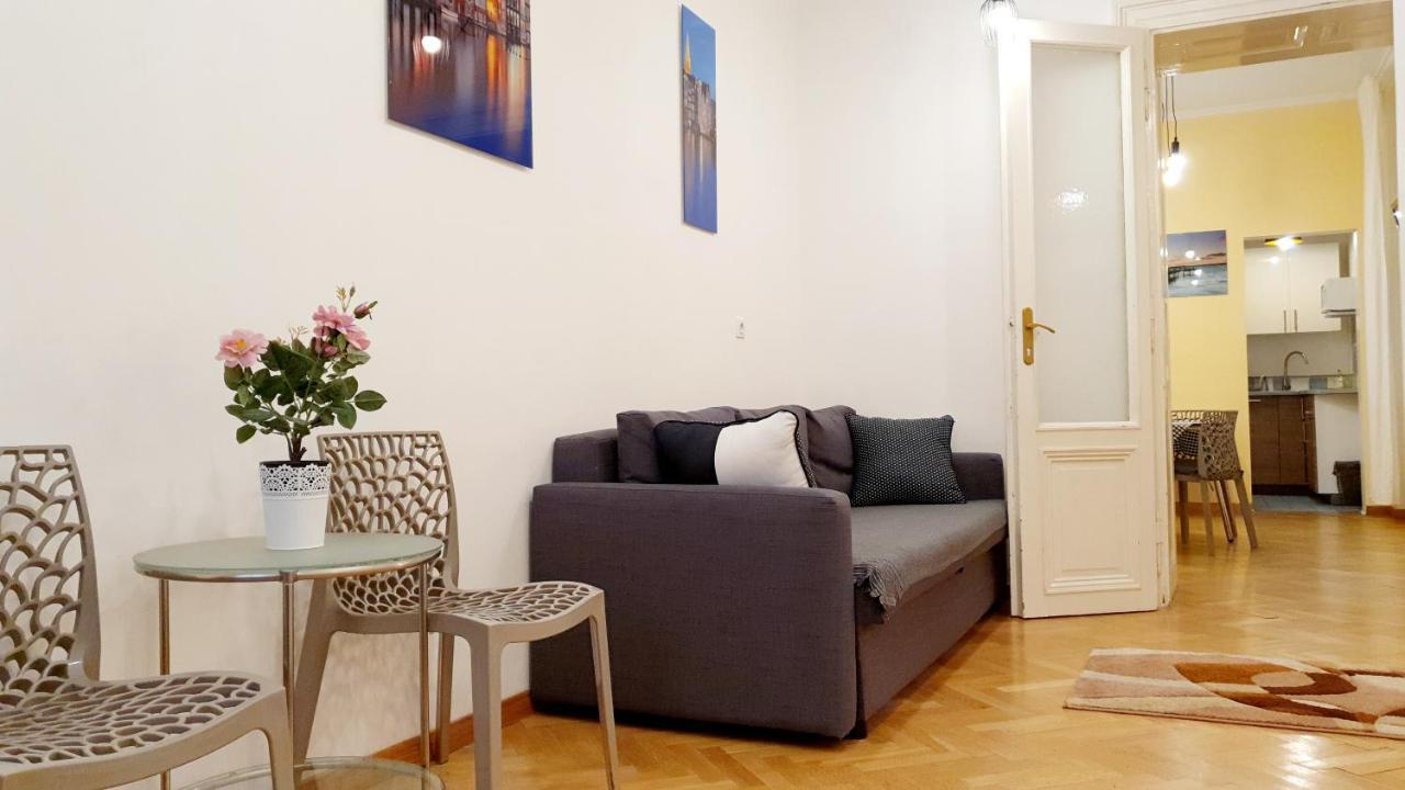 Apartment Prag Exteriör bild