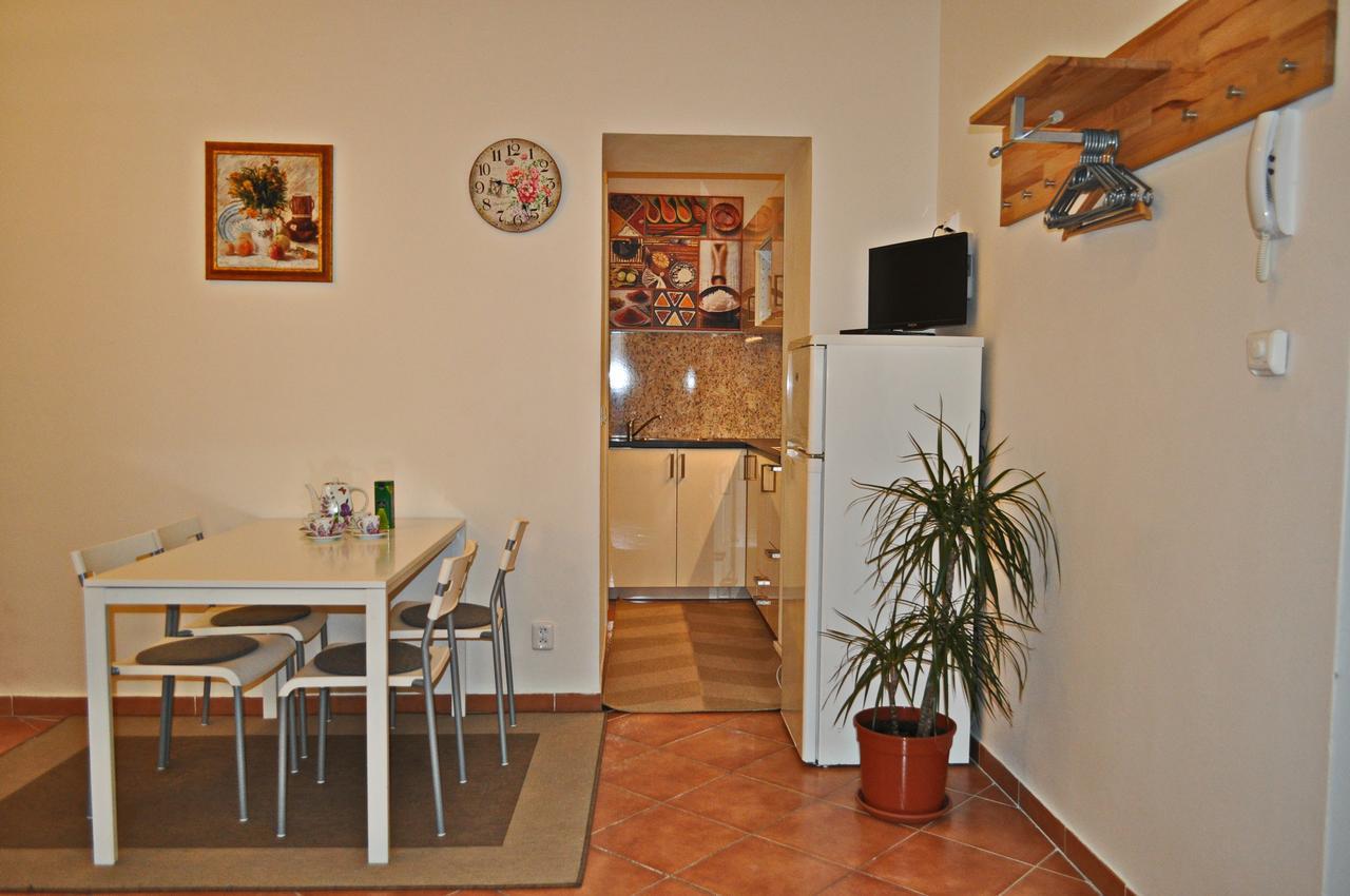 Apartment Prag Exteriör bild