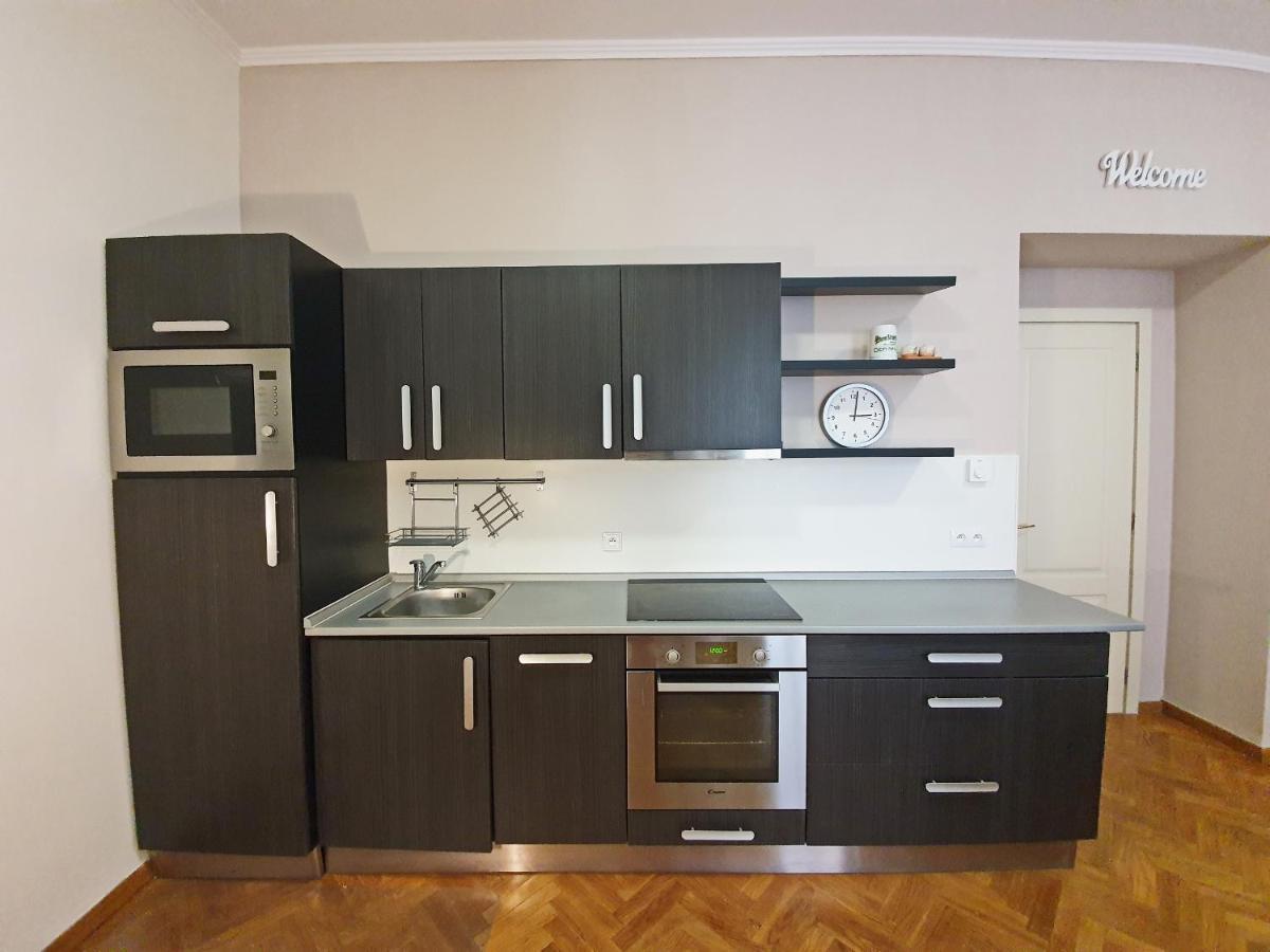 Apartment Prag Exteriör bild